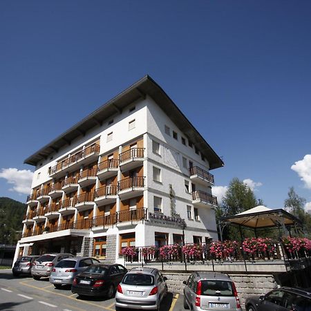 Hotel Panoramique ตอร์ญอน ภายนอก รูปภาพ