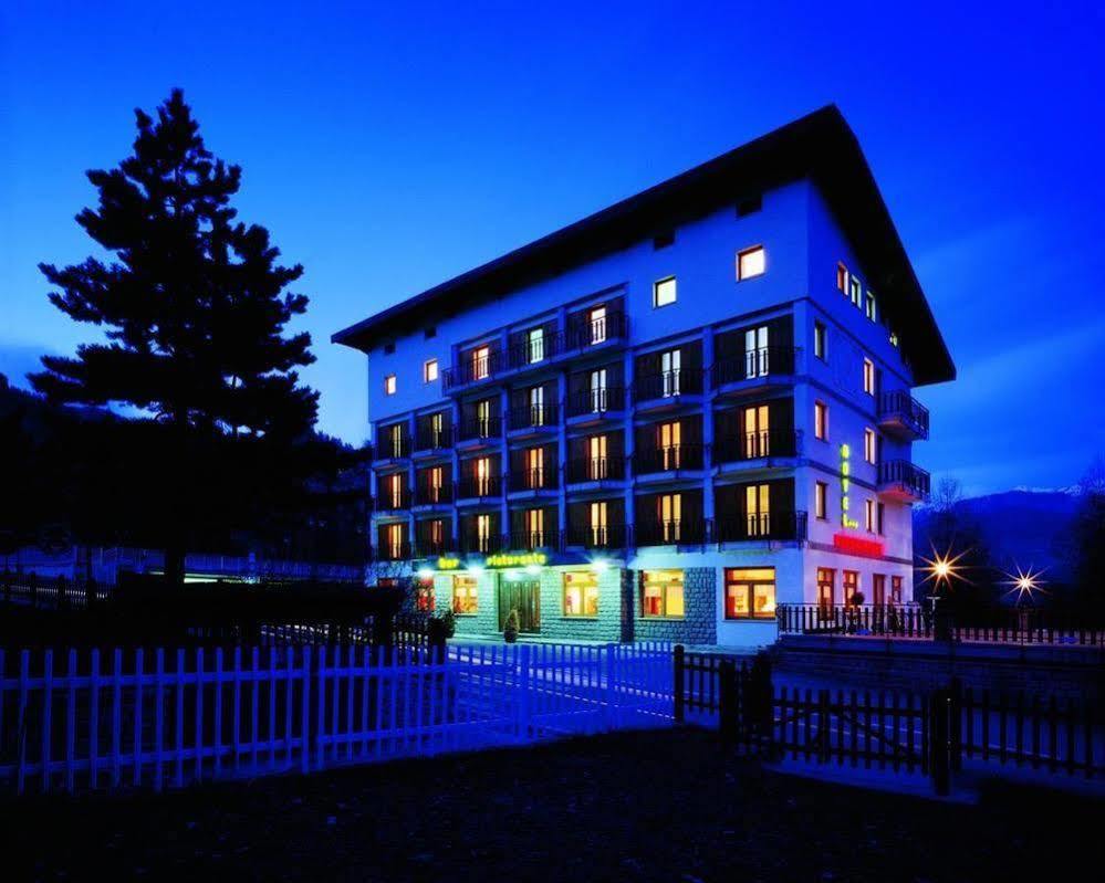 Hotel Panoramique ตอร์ญอน ภายนอก รูปภาพ